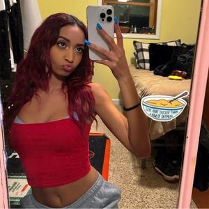 Meet your Posher, Savannah